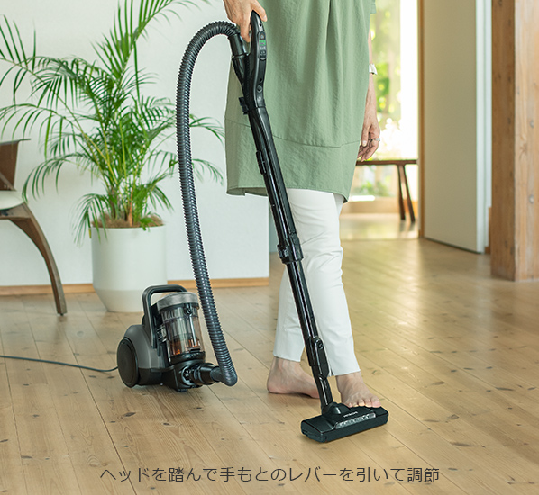 特長：使いやすい ： サイクロン式クリーナー CV-SP900P ： クリーナー