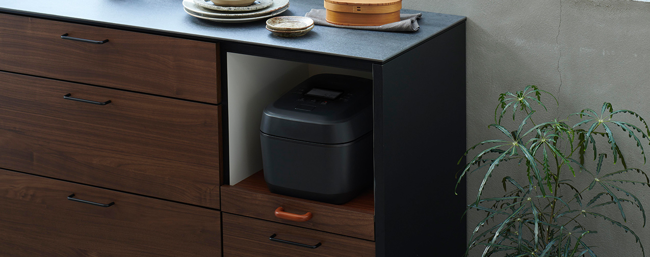 特長：蒸気カット、デザイン ：ふっくら御膳 RZ-V100HM ：炊飯器