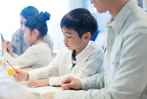 自宅学習や仕事などに