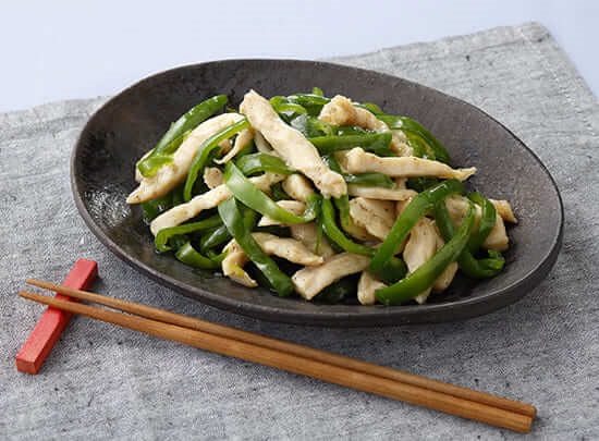 ピーマンと鶏の細切りいため