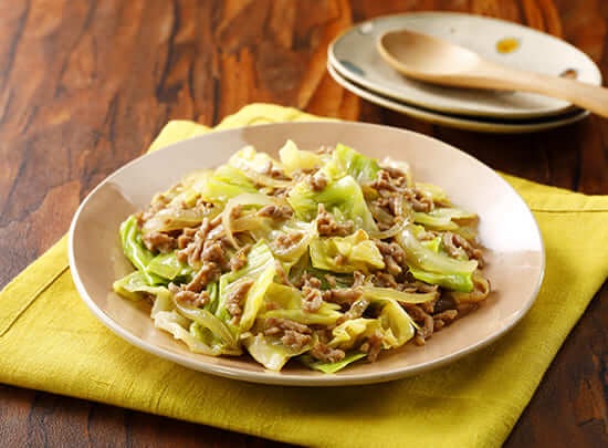 キャベツとひき肉甘辛いため