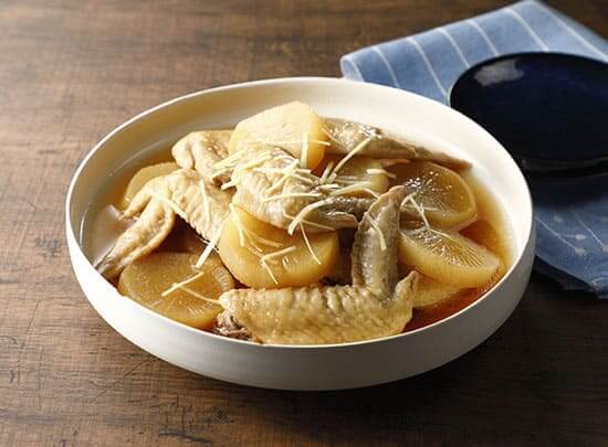 大根と手羽の煮物