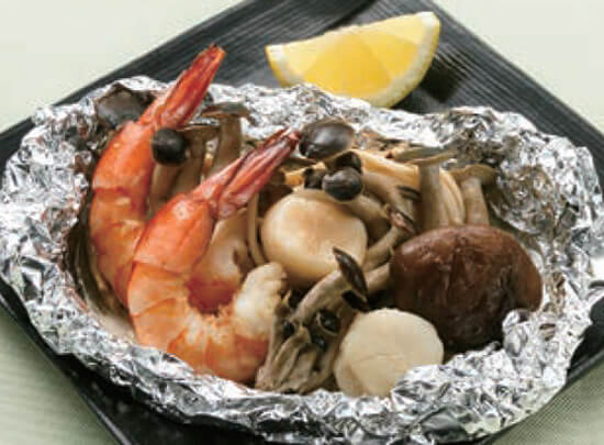 えびとほたてのホイル焼き