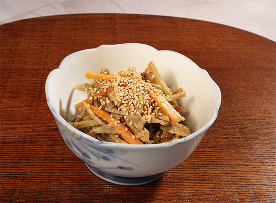レンジで簡単！味染み胡麻マヨごぼうサラダ