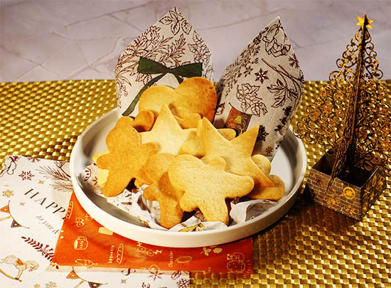 クリスマス☆シナモンジンジャークッキー。