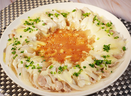 とろうま♡薄切り大根と豚の甘辛チーズ蒸し