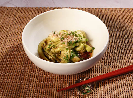 レンジで簡単♪とろとろなすの中華風サラダ