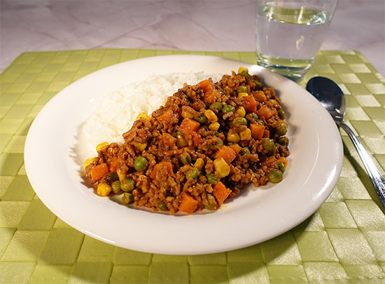 m10分でミックスベジタブルドライカレー