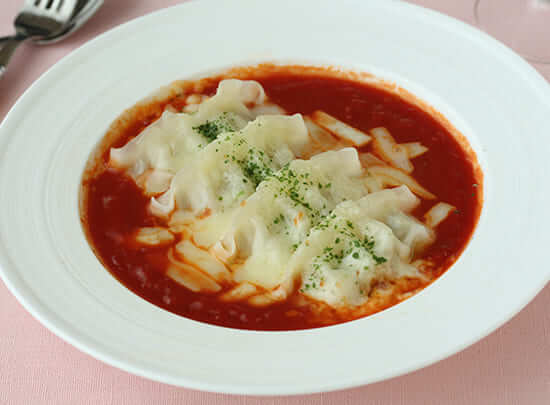 レンジで簡単！冷凍餃子でラビオリ！